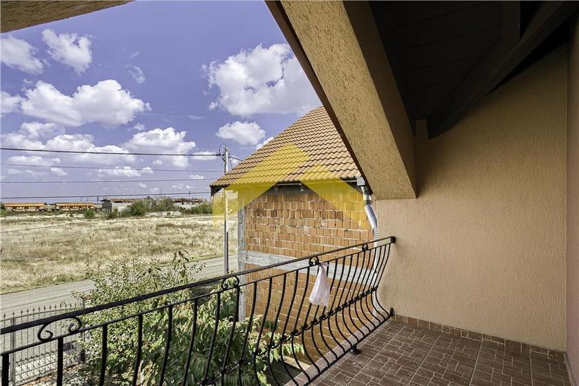 Casa tip duplex de vanzare Vladimirescu - 20