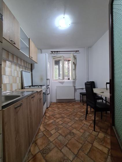 Rahova-3 Camere-300 Euro - 5