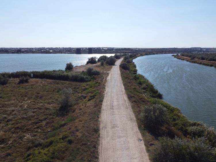 Teren de vanzare primul rand la lacul Siutghiol  Mamaia Sat - 9