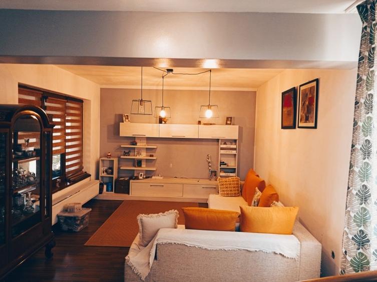 casa / vila Bascov , mobilata / utilata , finisaje moderne ! - 23