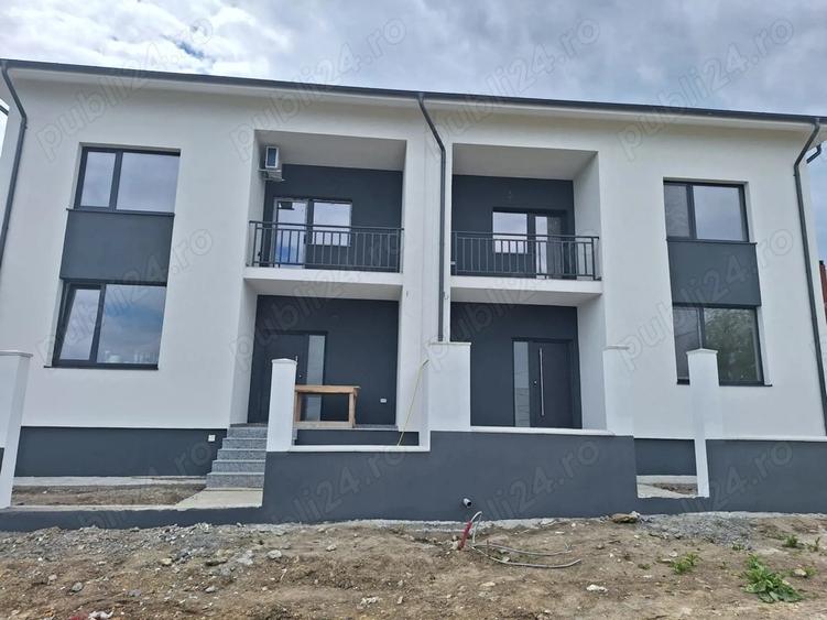 Va oferim in exclusivitate o vila deosebita conpusa din D+P+E+POD in suprafata utila de 130 mp utili - 1