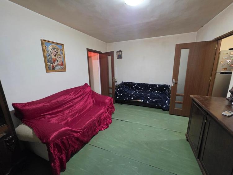 B-ul 1 Decembrie 1918 intersectie Postavarul, 15 minute metrou, la Auchan - 7