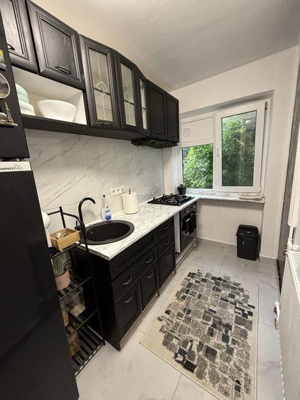 Vand apartament 2 camere - 1