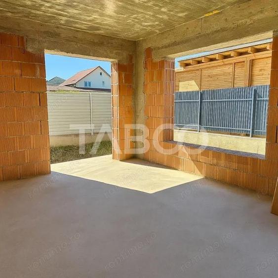 Casa de tip duplex 4 camere 120 mpu zona Selimbar Sibiu - 3