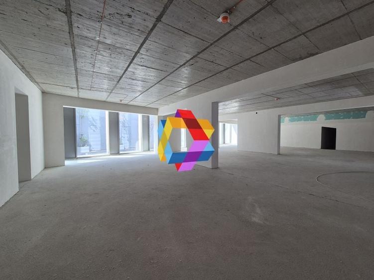 Spatiu ultramodern  nou - 595 mp - 1