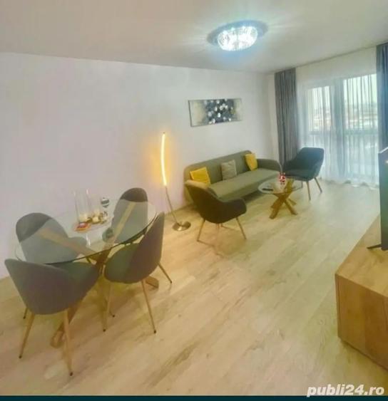 Particular inchiriez apartament 2 camere - 5