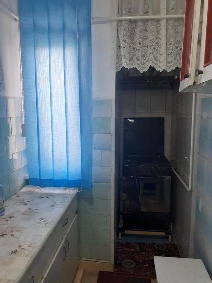 Vanzare Apart. 3 camere cf.2, semidec., et.2 din 4, mobilat si supr. utila 44.mp. Zona Viziru 1, - 12