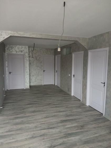 Vand casa la cheie pe parter in Bals str.Ciresului - 7