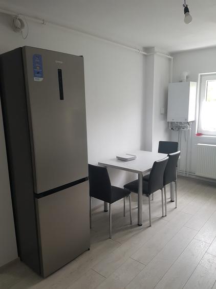 APARTAMENT CU 4 CAMERE,DOUA BAI,DOUA BALCOANE FINISAT,ZONA LAMA - 3