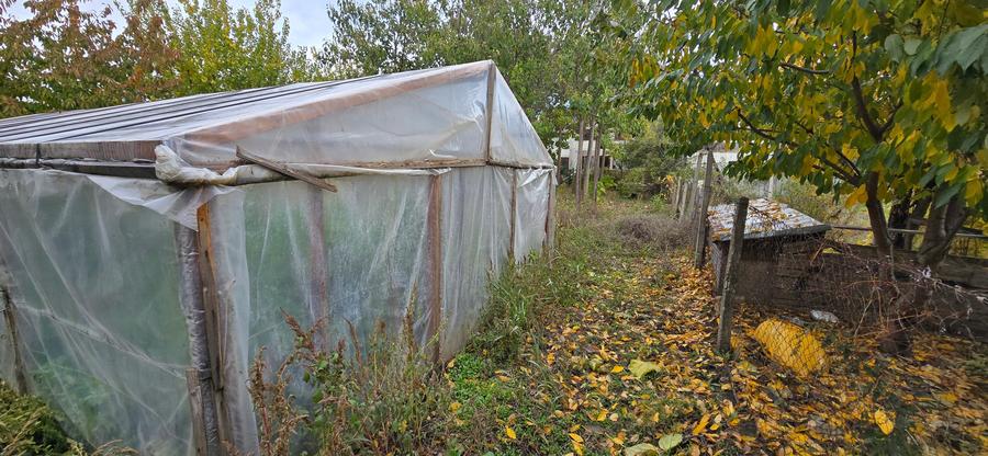 Teren  715  mp  intravilan Petresti - 17