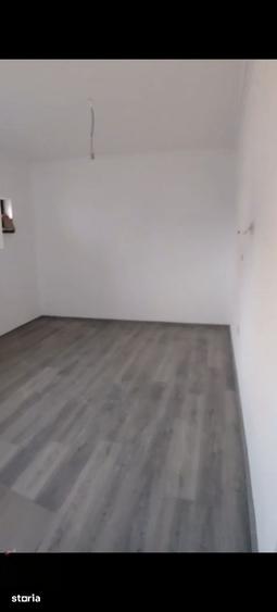 Casă cu 3 camere cu Teren 344 Mp în Aradul Nou