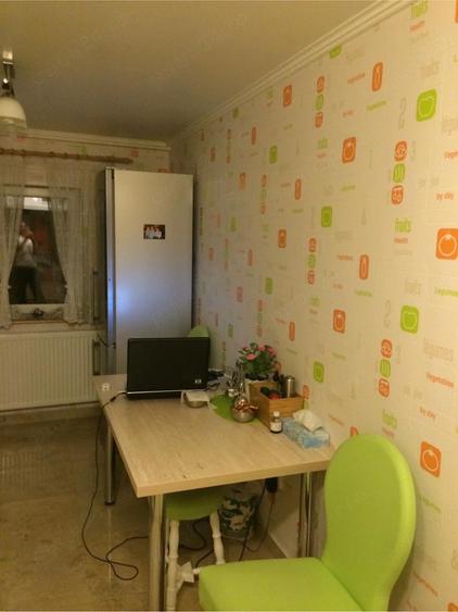 De inchiriat apartament modern cu 3 camere - 1