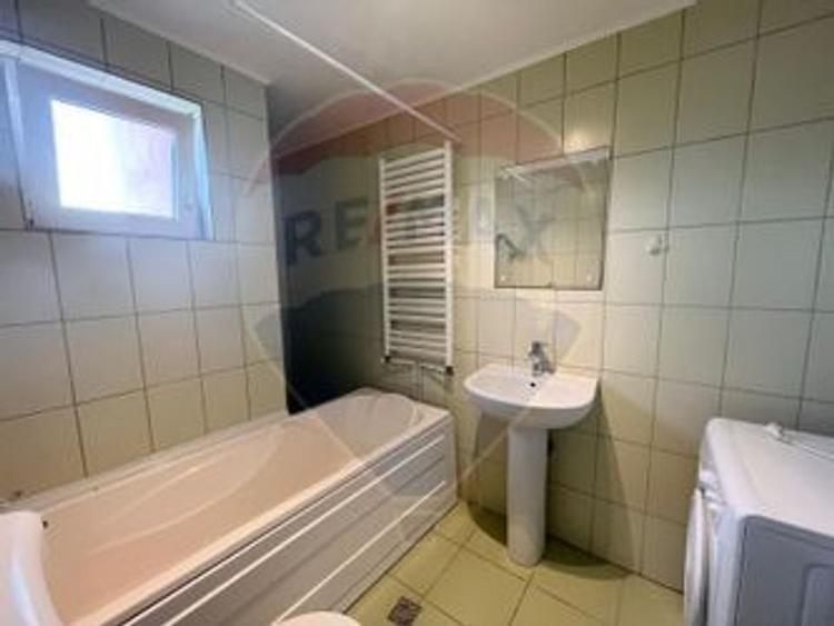 Apartament cu 3 camere de inchiriat in zona Hipodrom 2 - 10