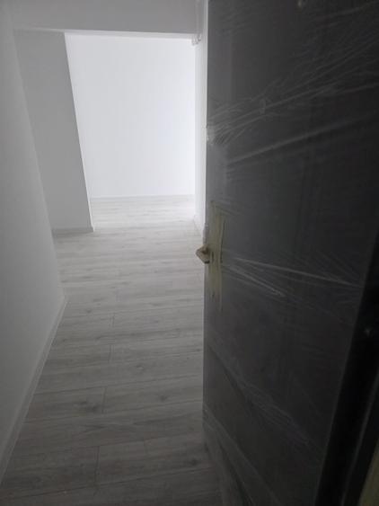 Apartament 3 camere parter decomandat, 83.19 mp, 141.423 Euro, PREDARE Martie 20 - 4