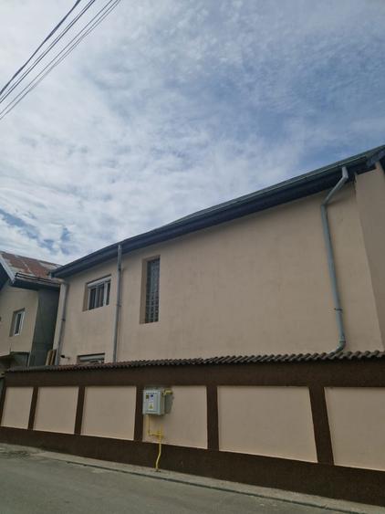 Casa( vila) de vanzare - 1
