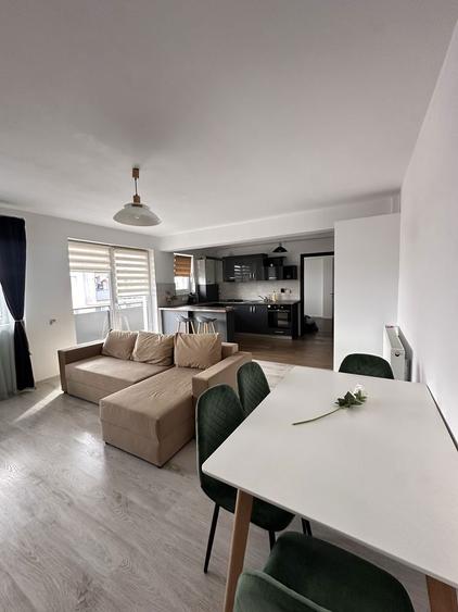 Apartament De inchiriat Floresti(VIVO) 56m2/ Parcare/2Camere - 1