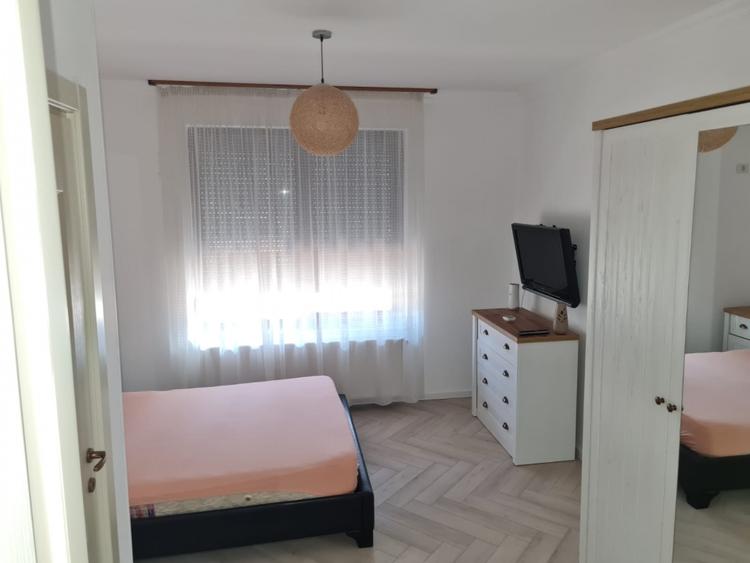 Mamaia Central-apartament 3 camere termen lung parcare - 9