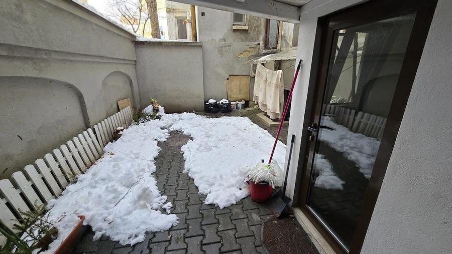 Garsoniera de vanzare in zona Ultracentrala Pia?a Romana Universitate Str. C.A. Rosetti - 5