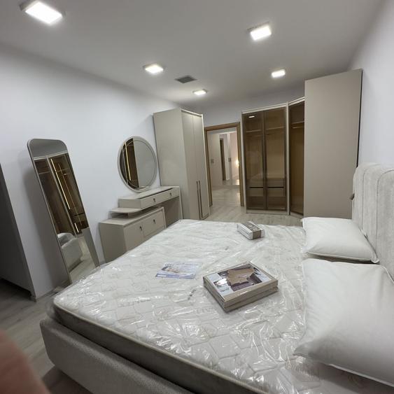 Casă cu 4 camere cu Teren 228 Mp în Tunari