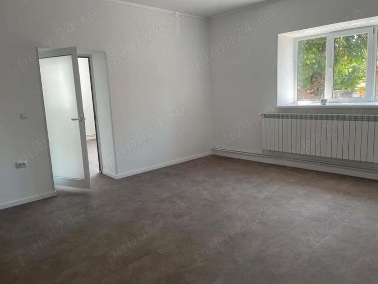 Dej ,str. I P Reteganu, casa parter ,piatra moderna,99.000 euro negociabil - 2