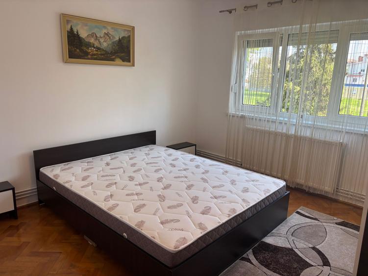 De inchiriat apartament cu 2 camere decomandat et.1 cu centrala proprie zona Aradului!! - 4
