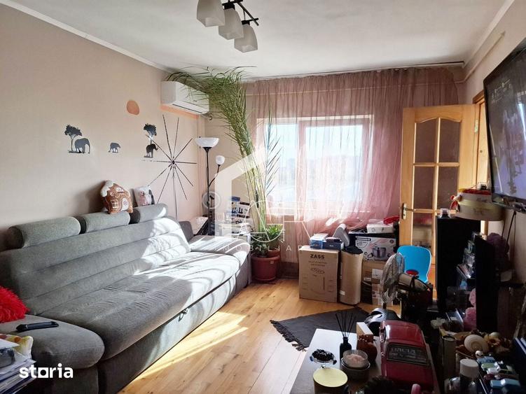 Apartament cu 3 camere, decomandat, zona Paltinis - 1