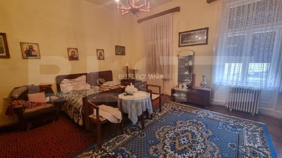 Apartament de vanzare, cu 2 camere, 82 mp, zona ultracentrala Apartament de vanzare, cu 2 camere, 82 mp, zona ultracentrala