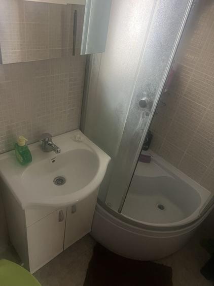 Inchiriez apartament 2 camere - 7