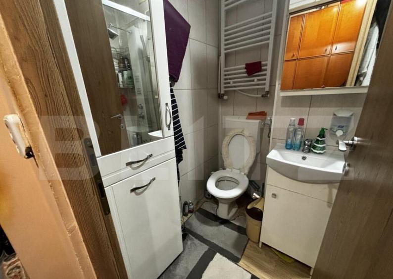 Apartament de vanzare, cu 3 camere, 48 mp, zona Micro 14 - 3