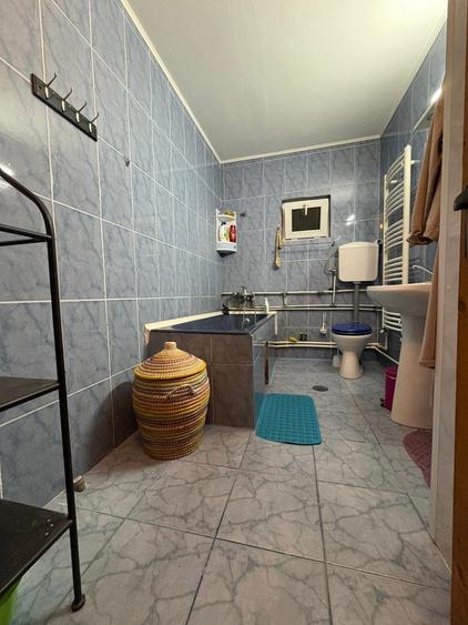 Casa in Ovidiu, 92 mp,  teren 319 mp, constructie 2003 - 9