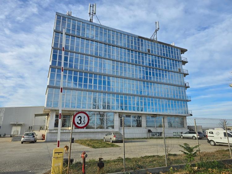 Intrarea in Popesti Leordeni, sos Oltenitei intersectie Autostrada A0, - 1