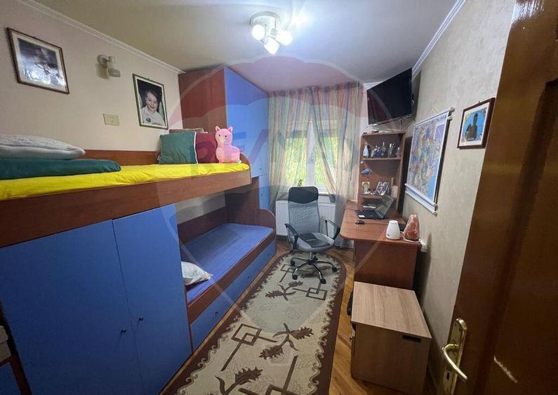 Apartament 3 camere zona Doi Stejari - 4