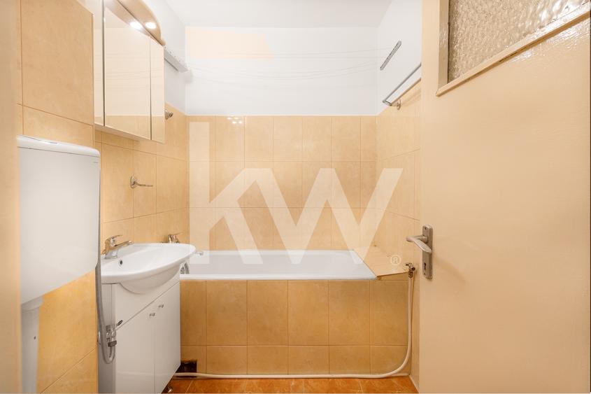 Garsonieră de vânzare, Astra - 6