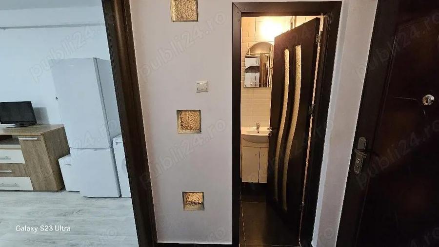 Garsoniera de vanzare in Onesti, etaj 2. - 1