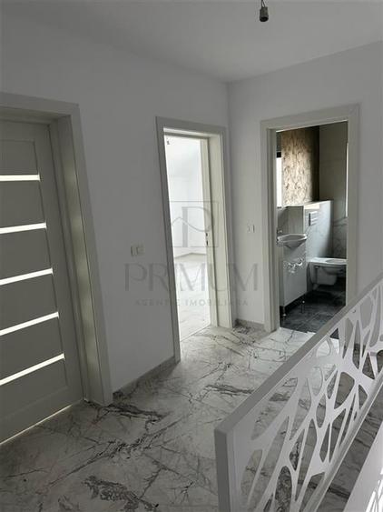 Duplex spatios - bucatarie inchisa - zona linistita - teren 375 mp - 7