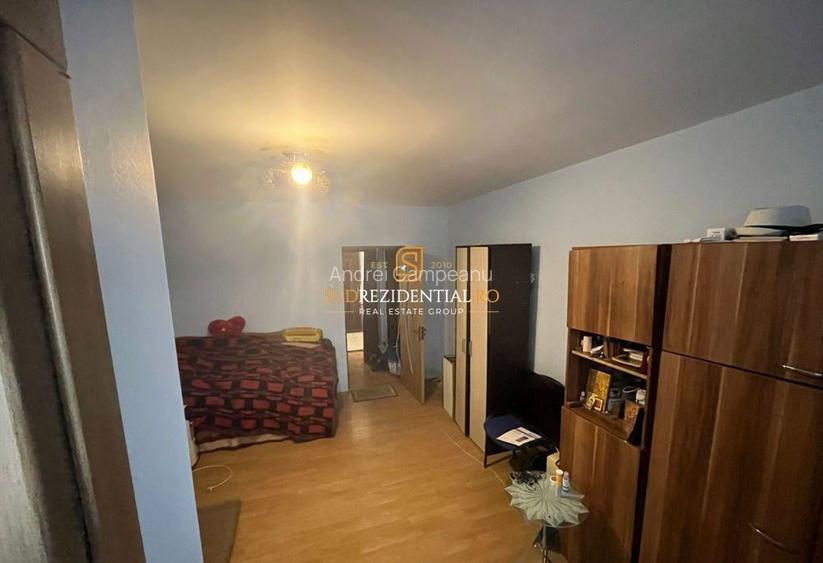 Apartament decomandat, 35 mp, 2/10, Metrou Aparatorii Patriei Apartament decomandat, 35 mp, 2/10, Metrou Aparatorii Patriei