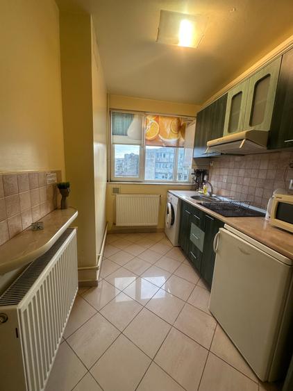 Apartament 2 dormitoare cu hol locuibil, 2 balc, centrala proprie, bloc solid - 24