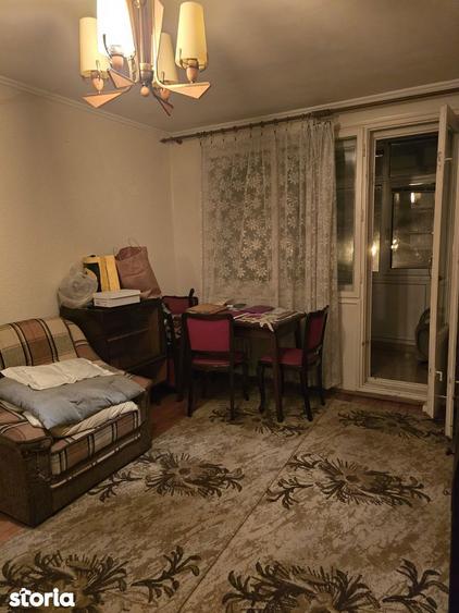 Apartament De Vanzare cu Doua Camere In Zona Pajura sec.1 - 1