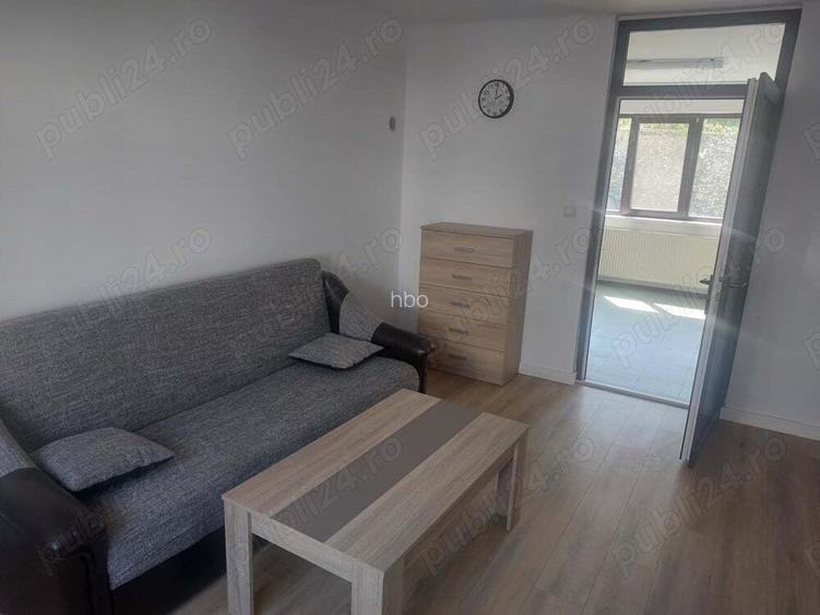 Inchiriez spatiu de birou comercial cu suprafata de 70 mp si curte pavata de 100 mp , central