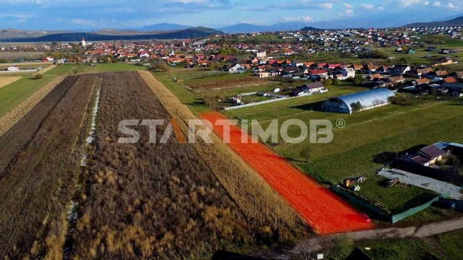 Teren intravilan in localitatea Bod - 10