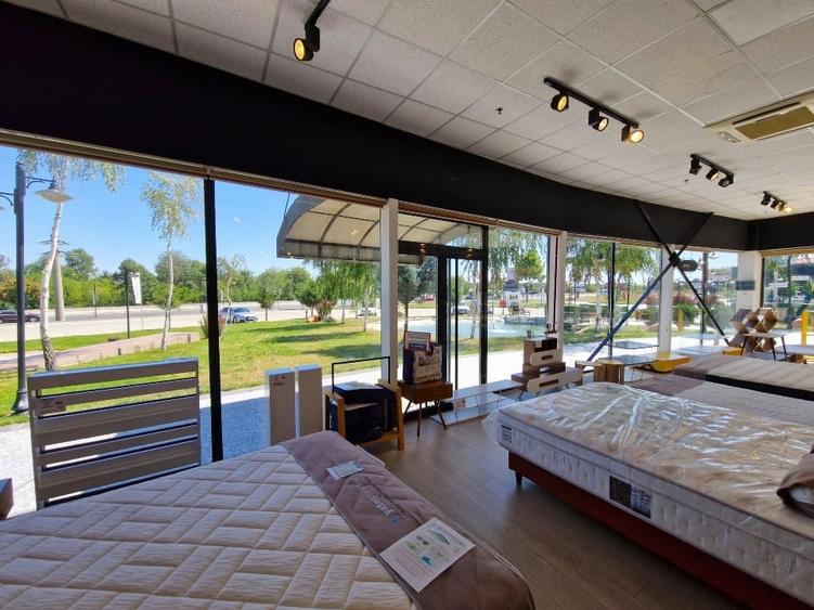 Spațiu comercial de închiriat Snagov Plaza, 250 mp - 750 mp, vizibilitate DN1 - 6