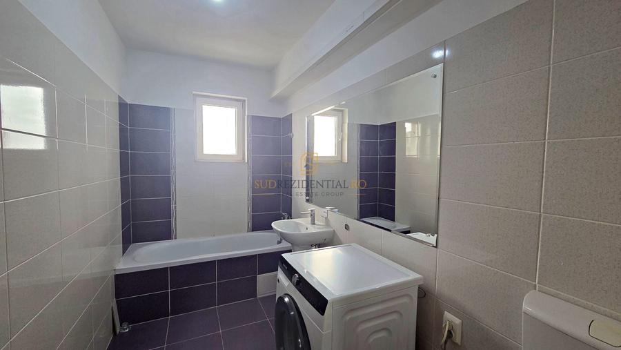 Apartament 3 camere de vanzare, decomandat, Aparatorii Patriei, Sect 4 - 9