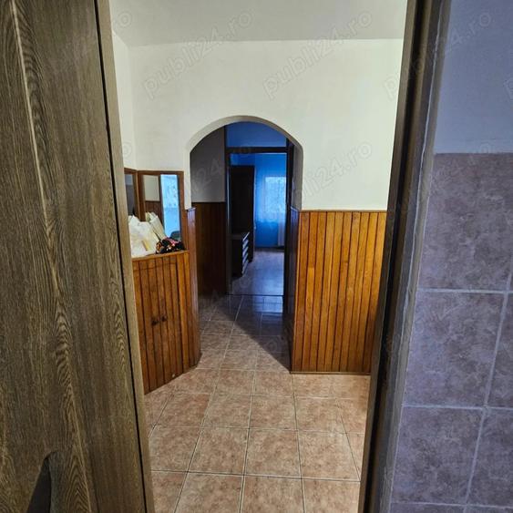 Vand apartament cu 3 cam cu vedere la Piata Traian - 4