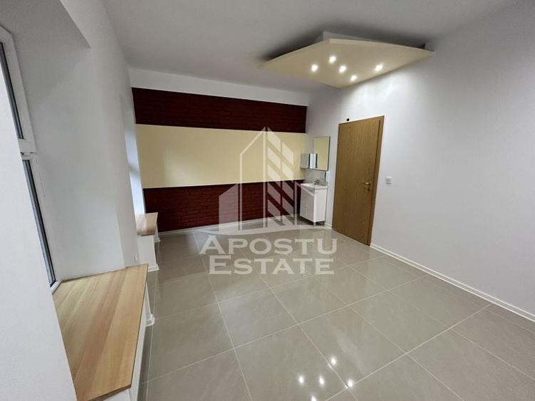 Spațiu comercial 138 mp, clinică medicală amenajată, zona Băile Neptun - 2