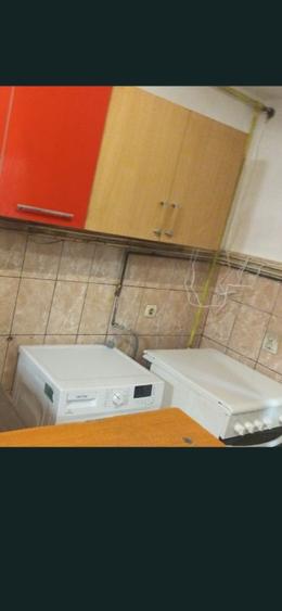 Garsoniera Tractorul- langa Coresi Mall  - 7