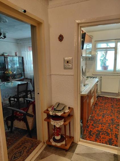 Vand apartament 2 camere semidecomandat - 5