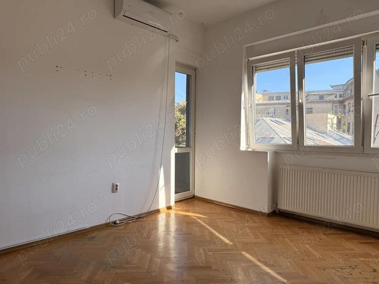 Eleganta Interbelica in Inima Bucurestiului 5 Camere cu Vedere spre Ateneul Roman - 5