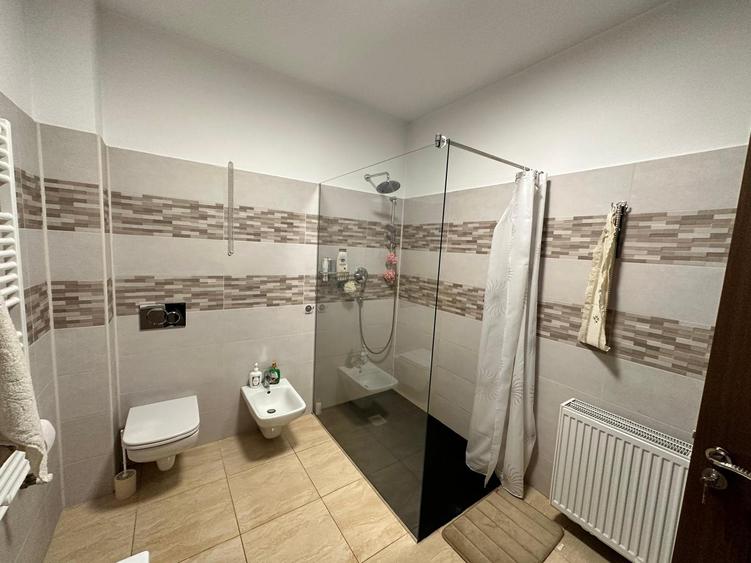 Vila 5 camere/ Teren 4531 mp- destinatii multiple! Ai idei bune?! - 9