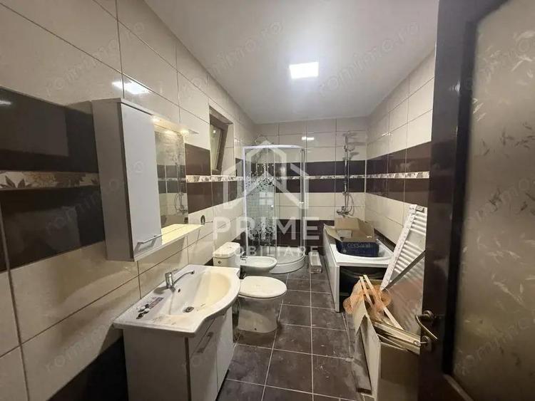 Casa cu 6 camere ?i gradina generoasa de vanzare in Benic - 7