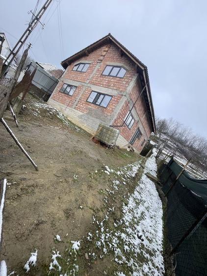 Casa de vanzare - 2